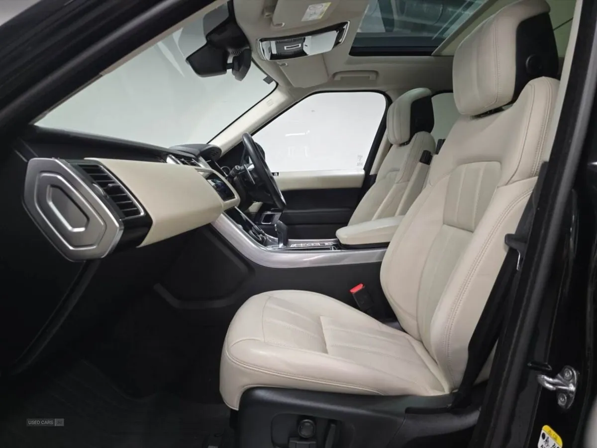Land Rover Range Rover Sport 3.0 D300 HSE Dynamic - Image 3