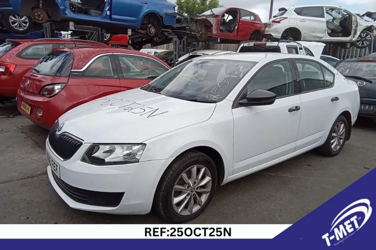 2016 SKODA OCTAVIA BREAKING FOR PARTS - Image 1