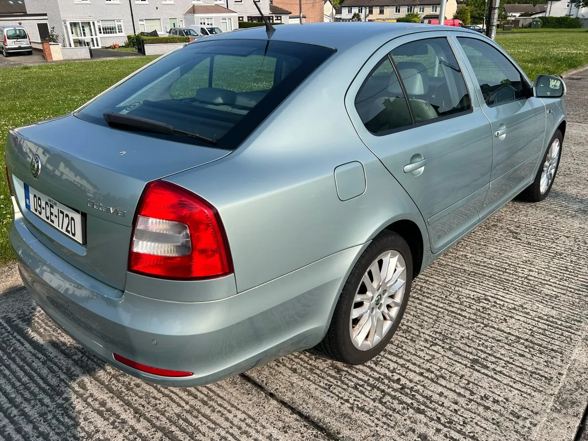 Skoda Octavia TSI DSG Laurin & Klement - Image 2
