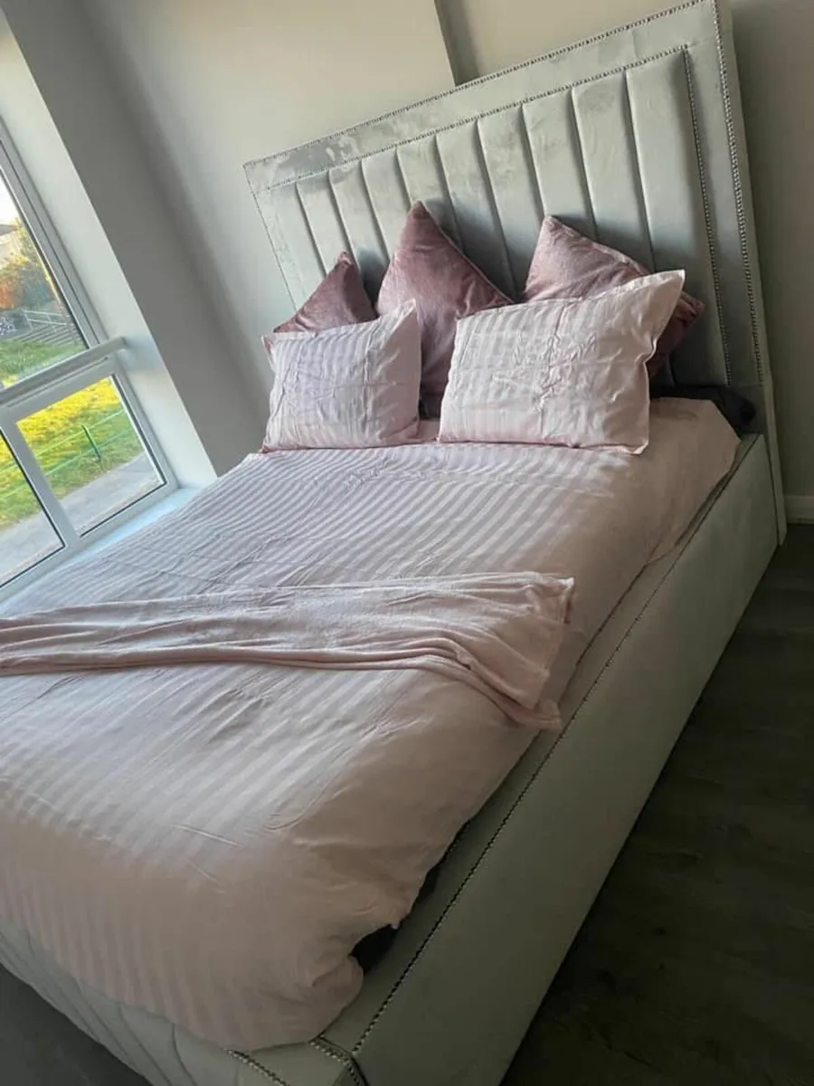 New High Headboard Luxury Beds - Image 3