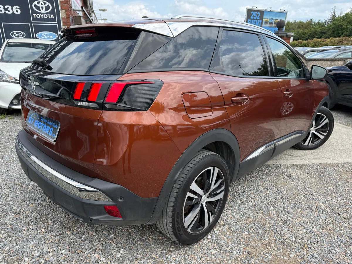2020 Peugeot 3008  1.5 ALLURE - Image 4