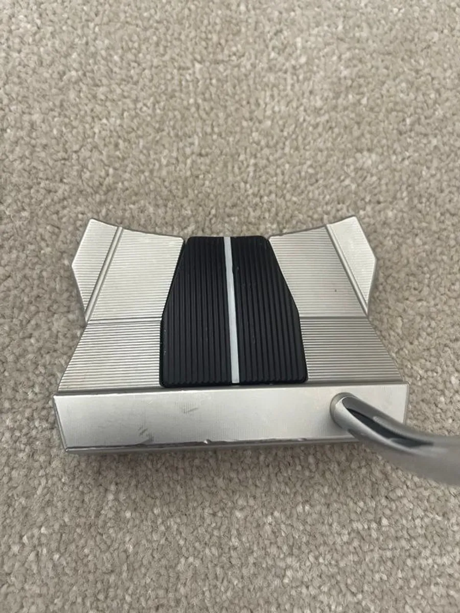 Scotty Cameron Phantom 11.5 Putter - Image 3