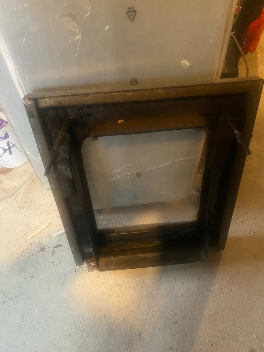 Boru Dora’s Fire door - Image 2