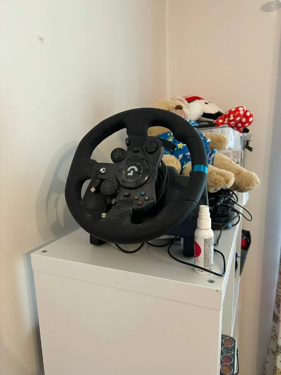XBOX One S and Steering Wheel/Pedals - Image 1