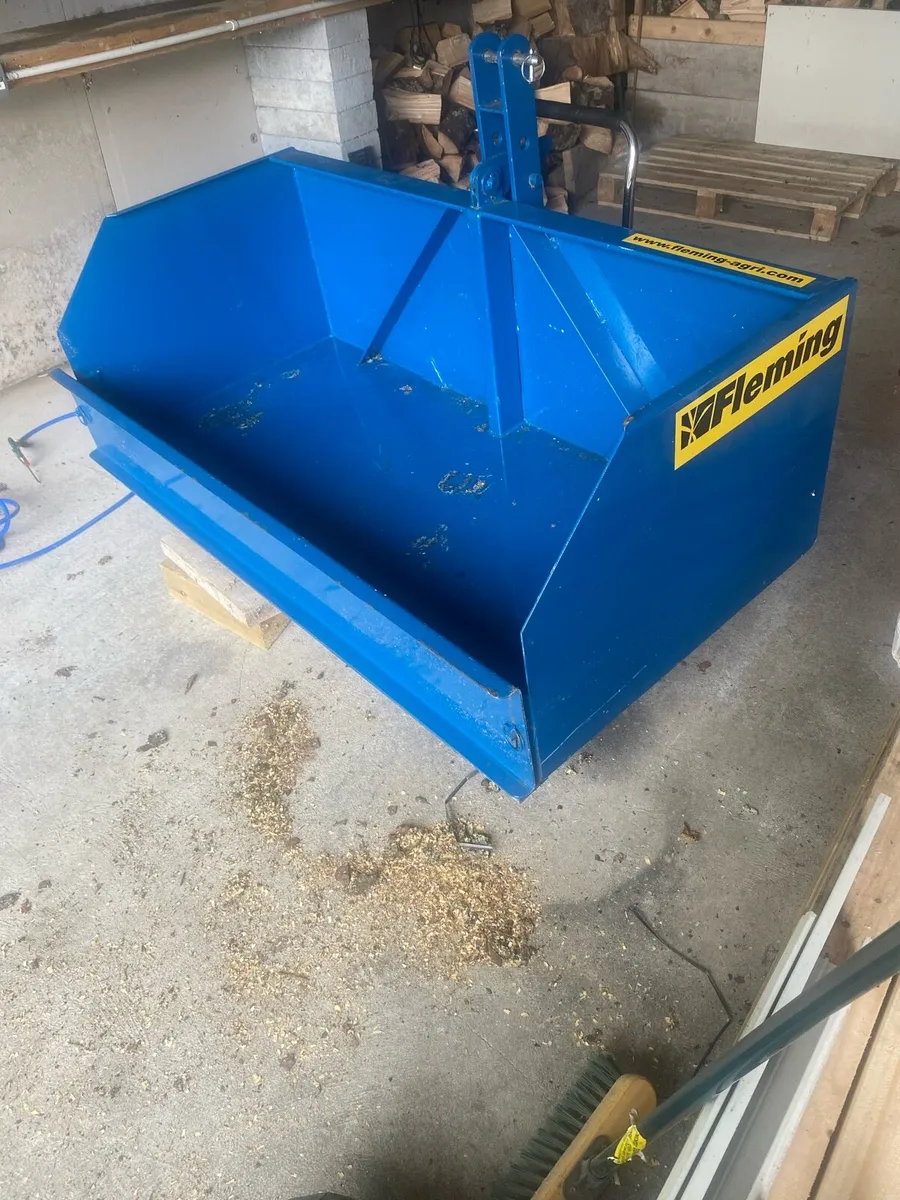 TB5 Link/Transport box - Image 1