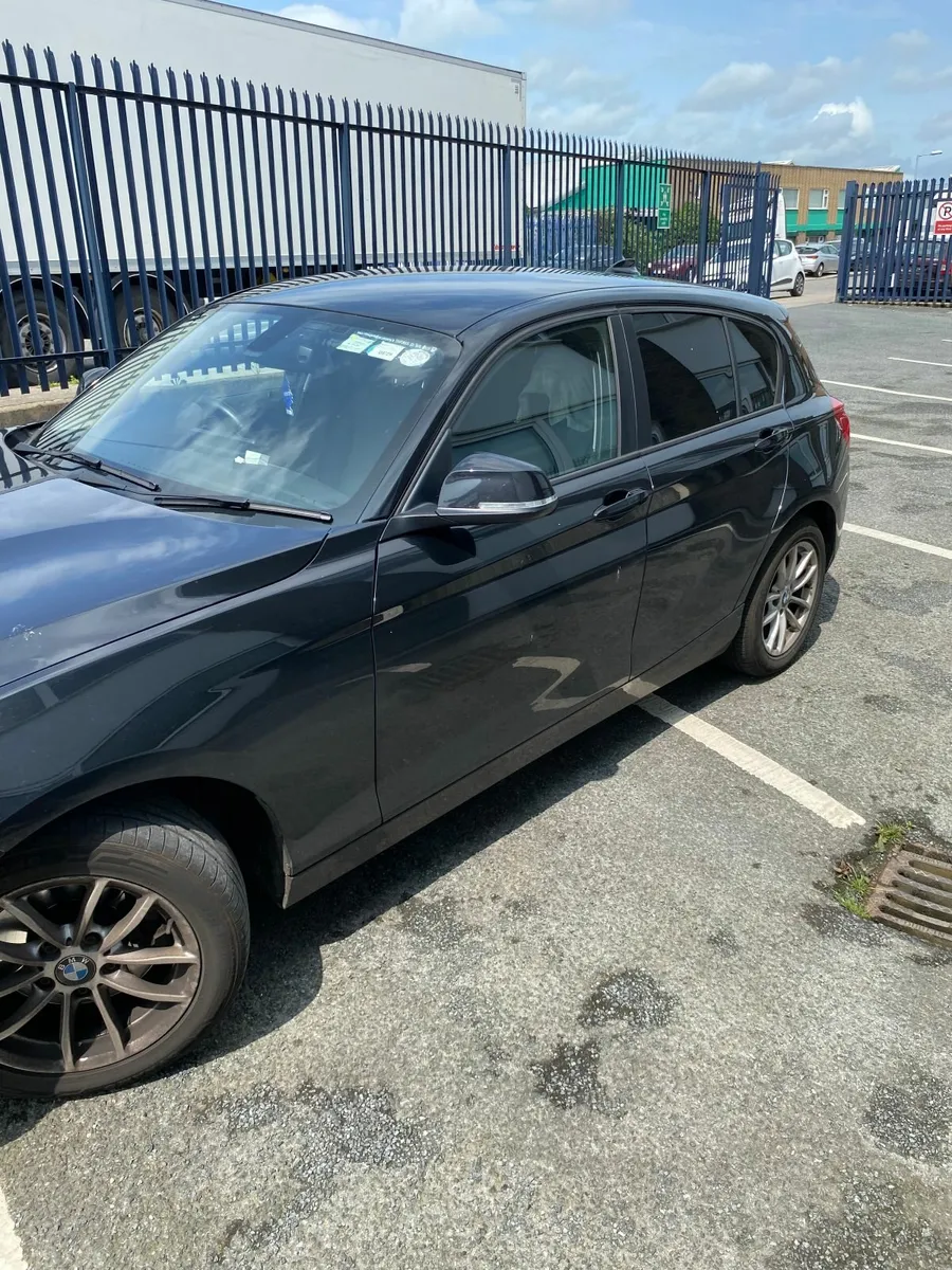 BMW 1-Series 2016 w/Carplay - Image 2