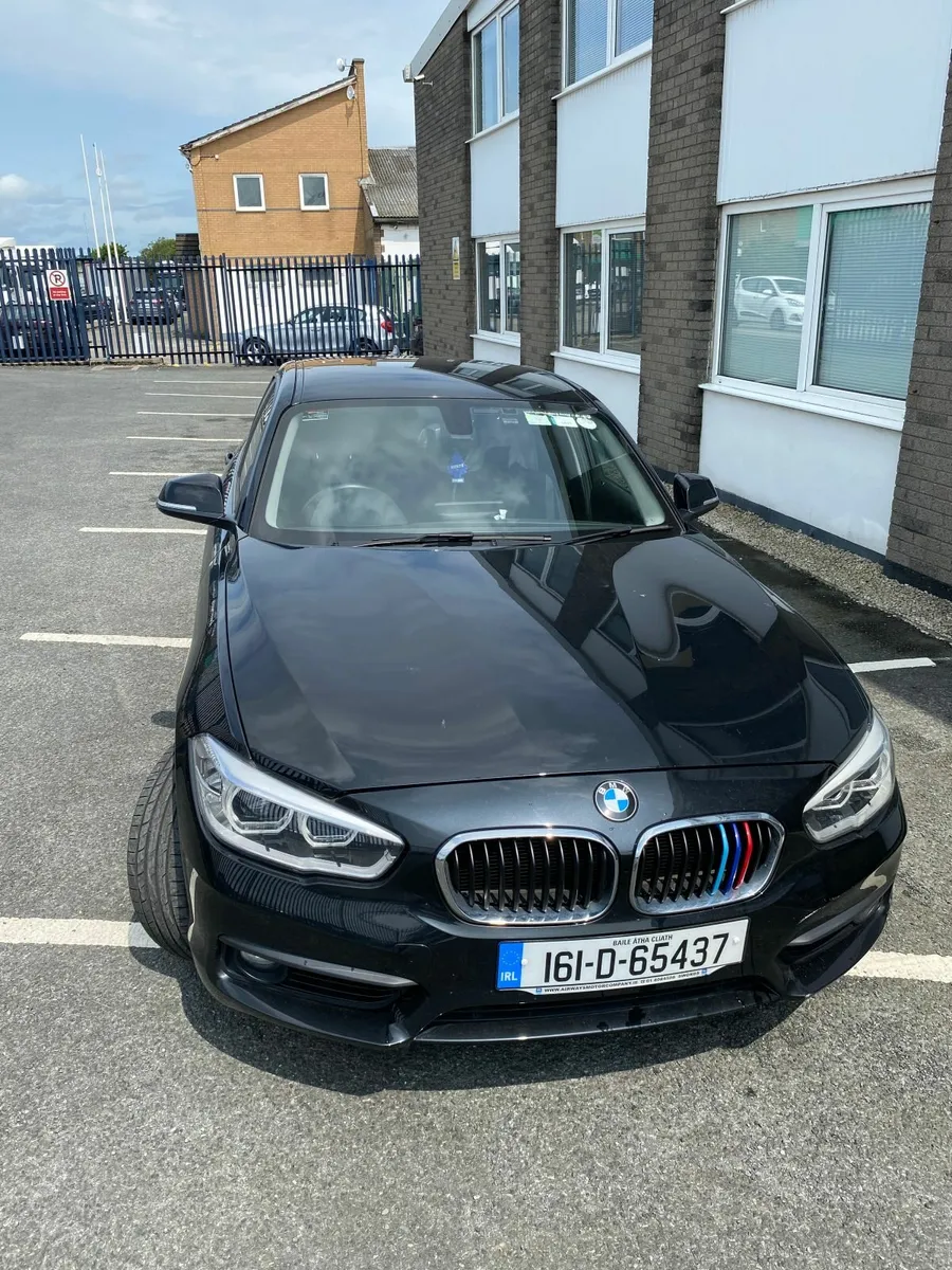 BMW 1-Series 2016 w/Carplay - Image 1