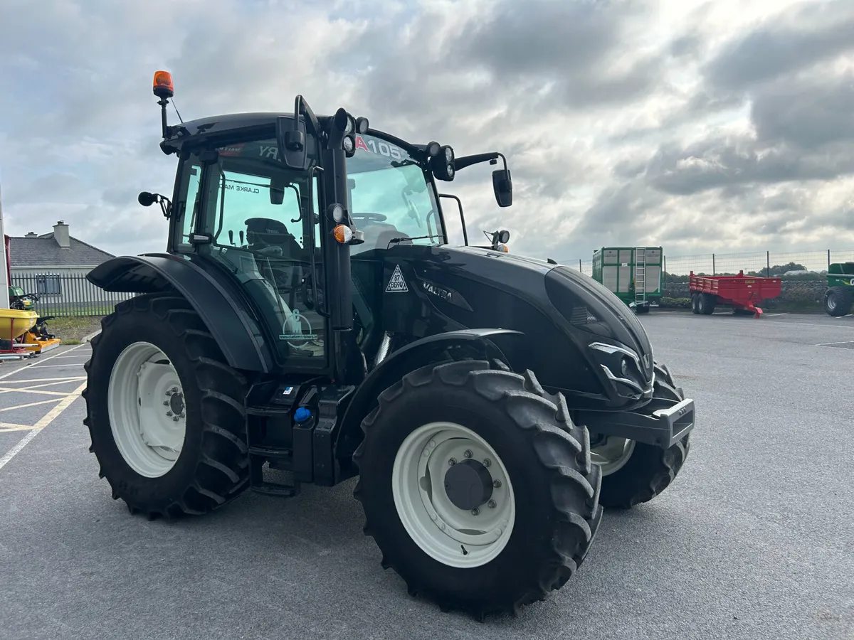 Valtra A105 Only 40 Hours - Image 2