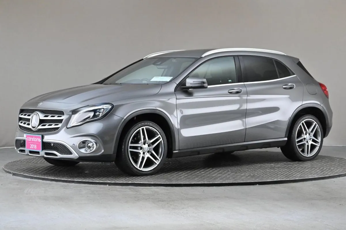 Mercedes-Benz GLA Class GLA 180  full Leather 18 - Image 4