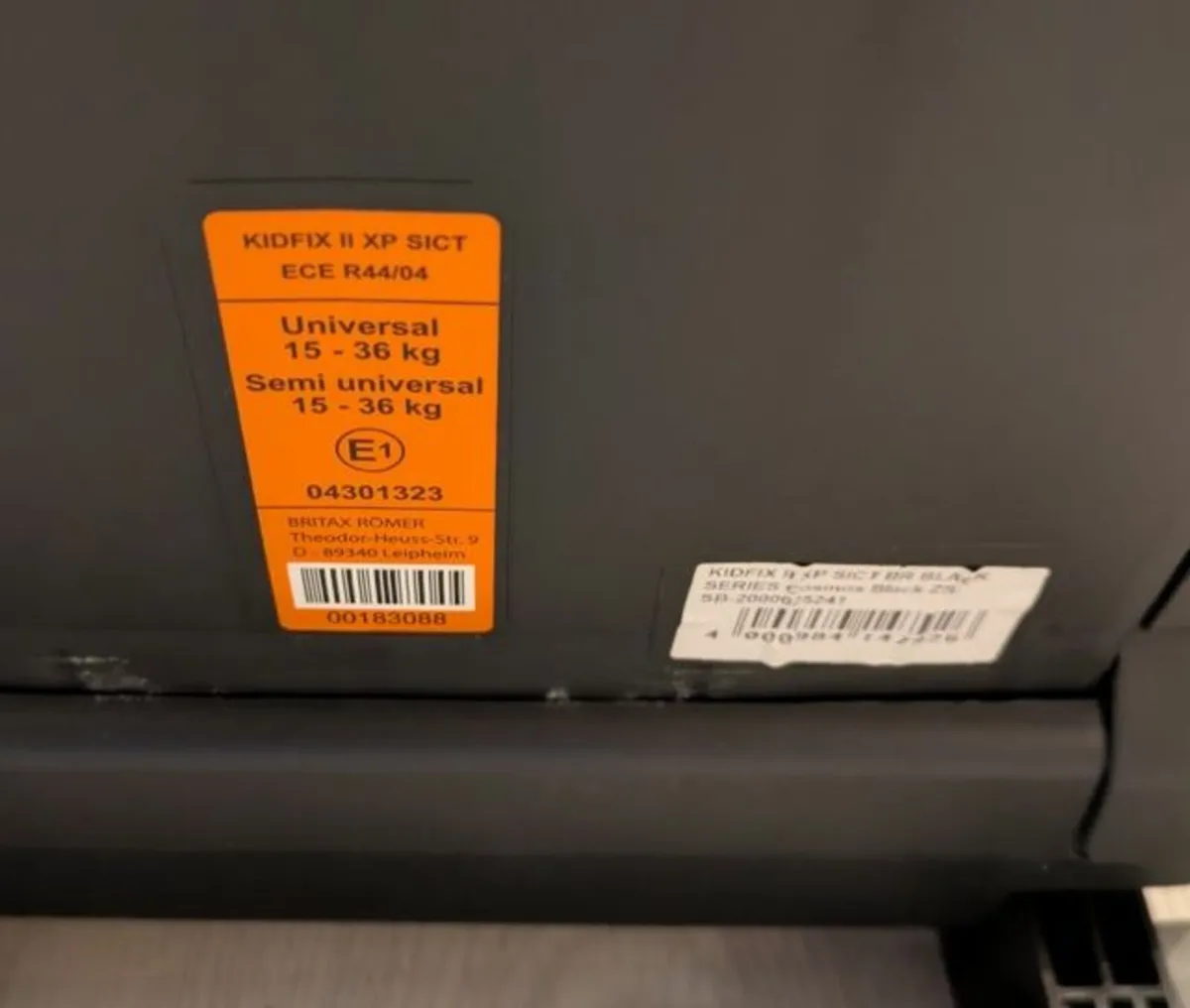 Britax Kidfix II XP High Back Booster Car Seat - Image 2