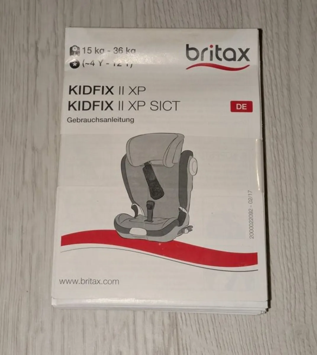 Britax Kidfix II XP High Back Booster Car Seat - Image 3