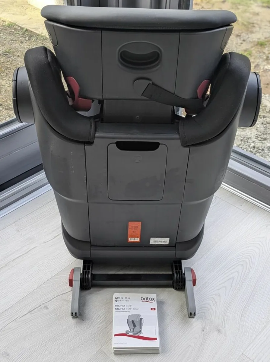 Britax Kidfix II XP High Back Booster Car Seat - Image 4