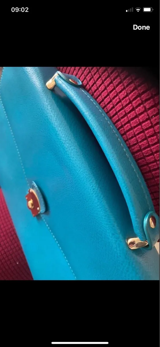 Laurige Leather Briefcase - Image 3