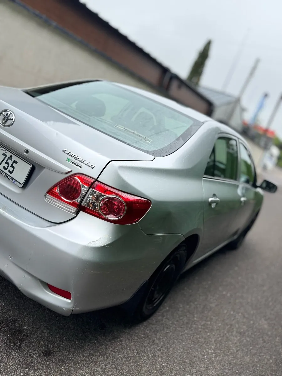 Toyota Corolla terra - Image 4