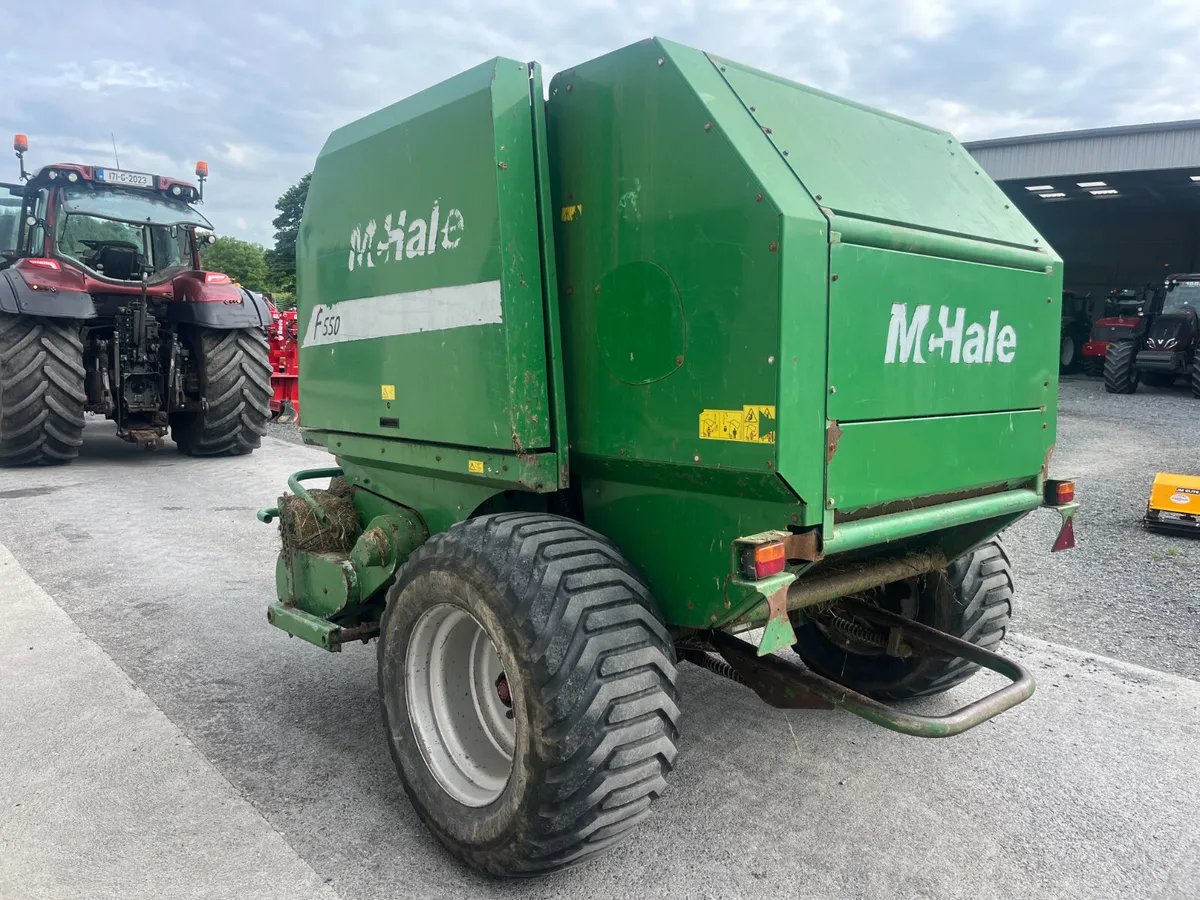 2009 McHale F550 - Image 2