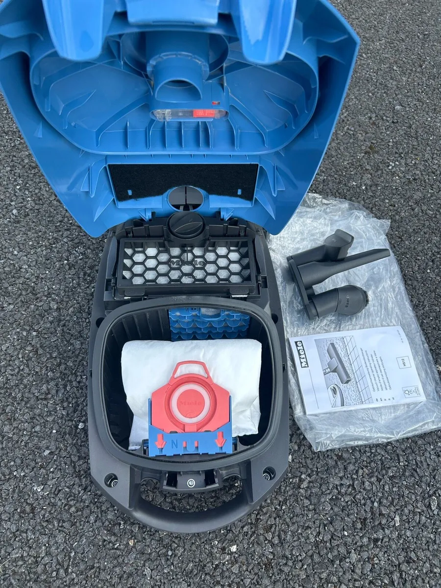 Miele C-1 - Image 2