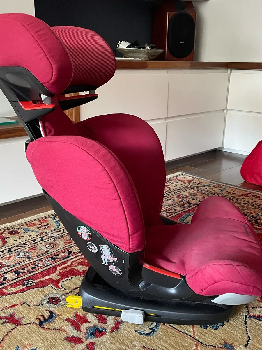 Child car sit - Image 1