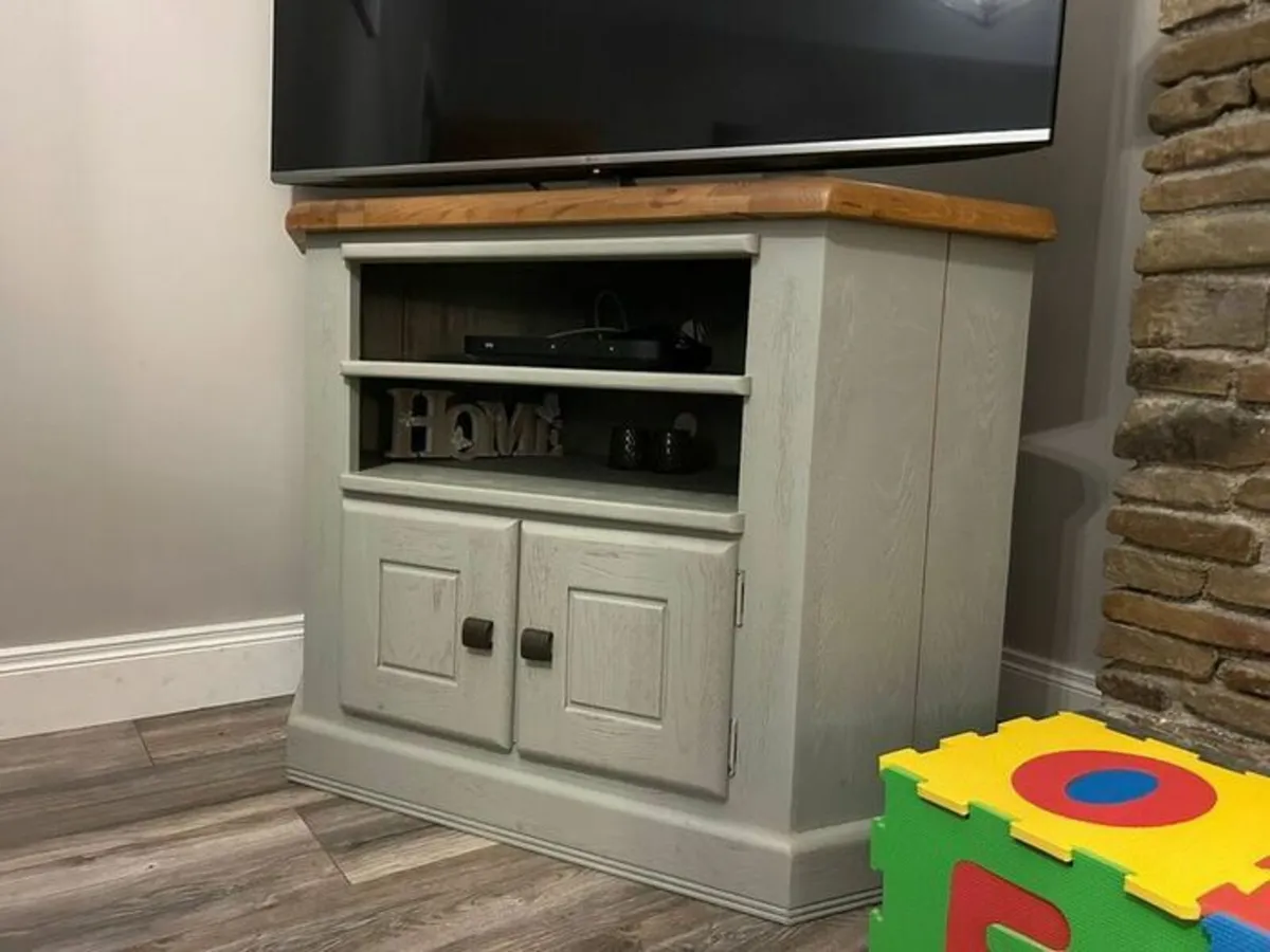 TV Stand - Image 1