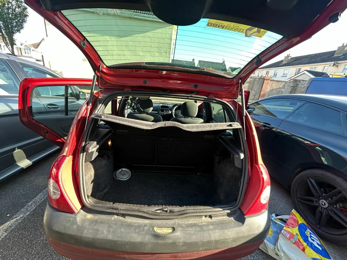*Renault Clio * - Image 4