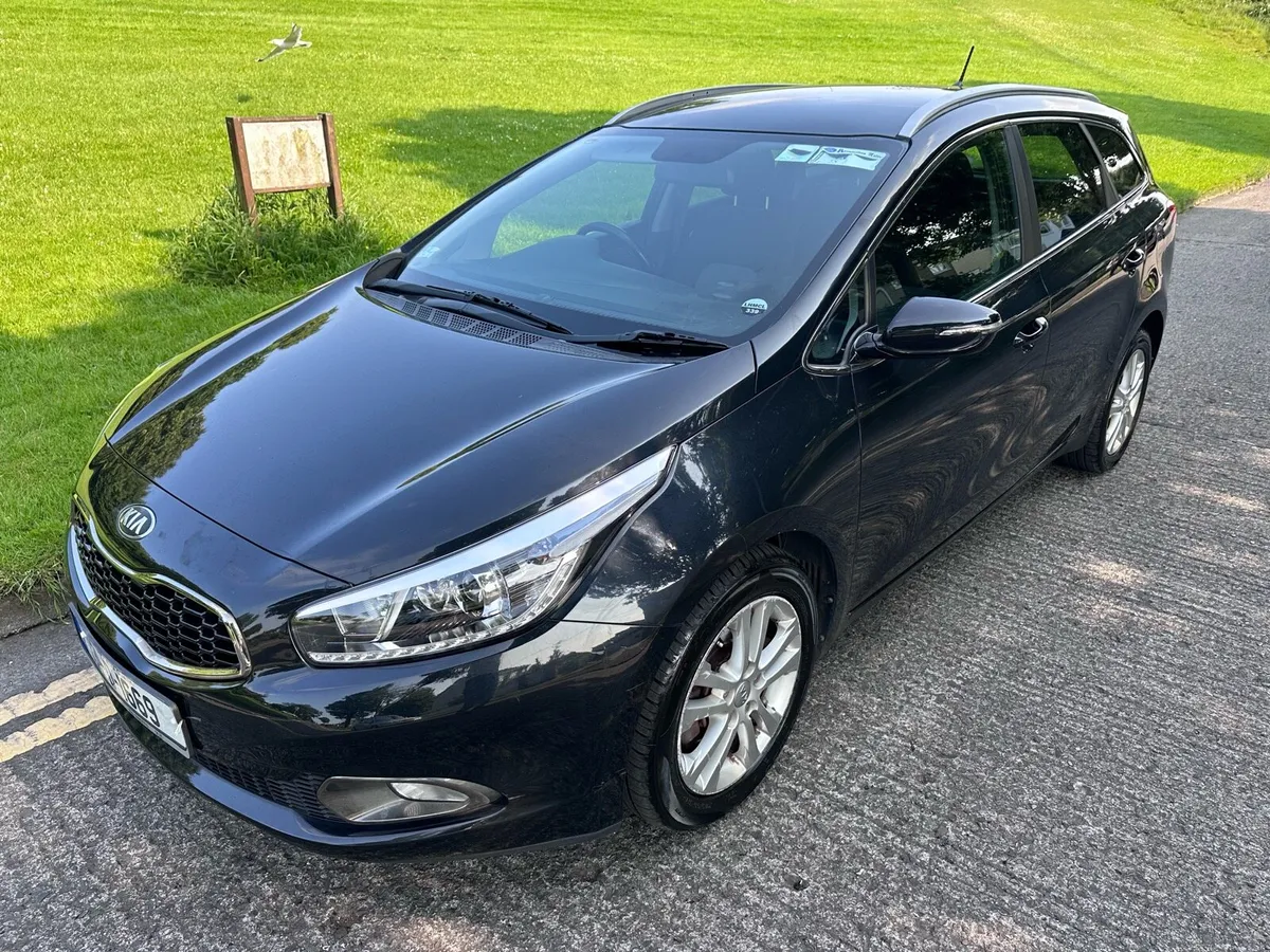 Kia Ceed 1.4 CRDI ONLY 74k KM NEW NCT - Image 3