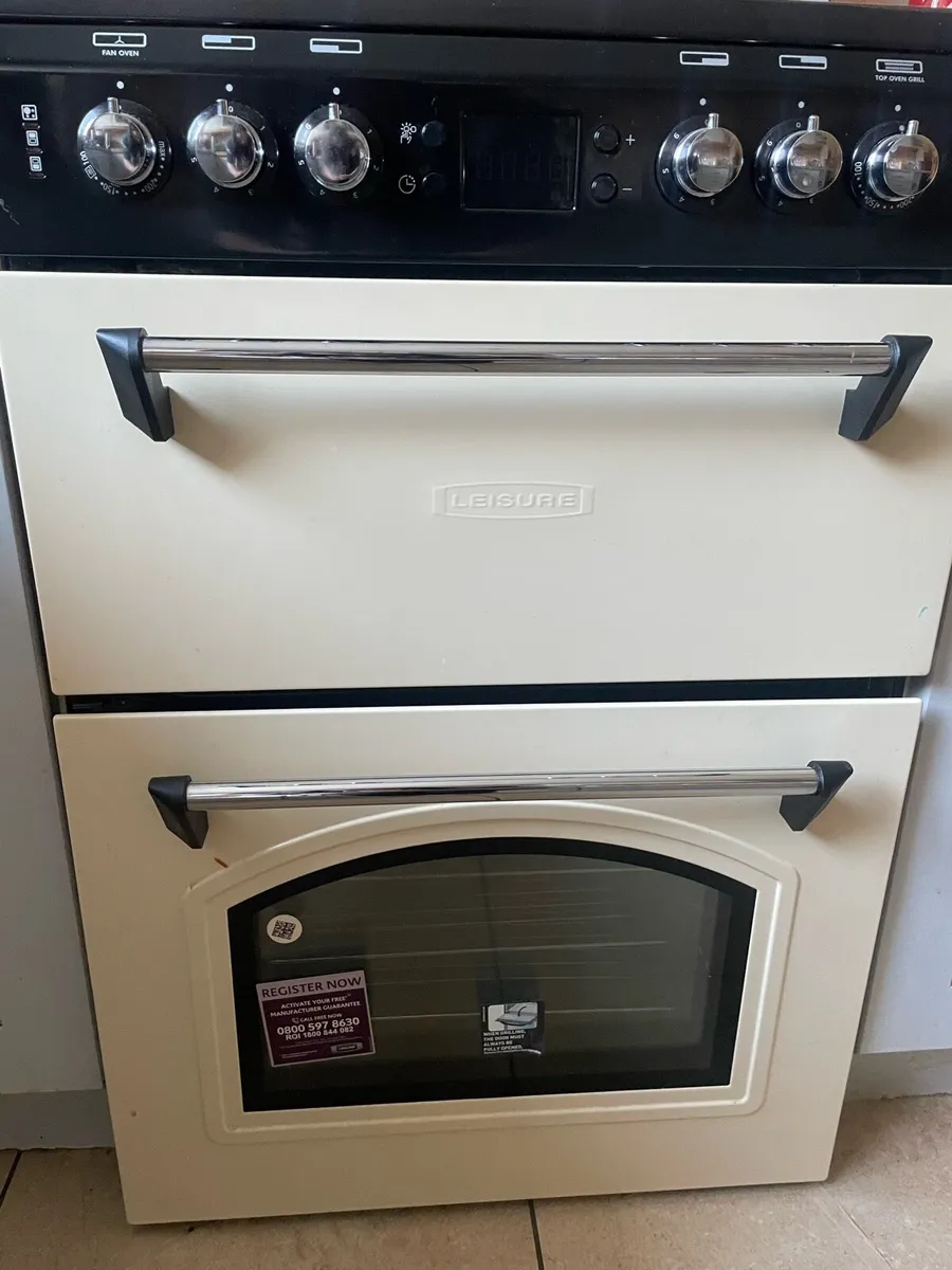 Electric Oven - Image 1