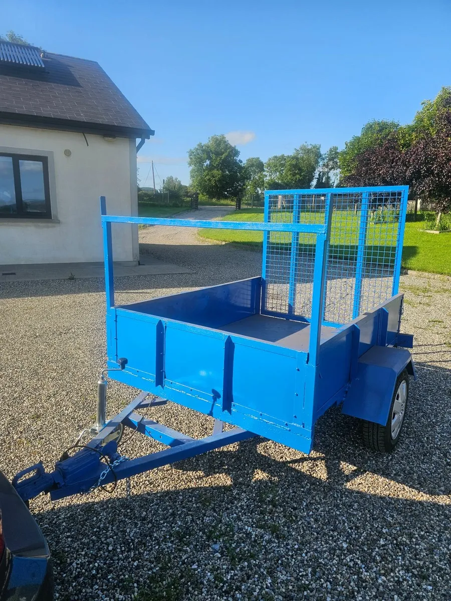 Car trailer 4'10" wide x 6'4" long