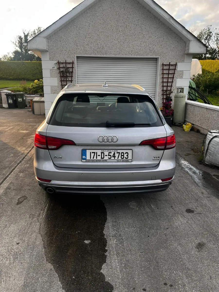 Audi A4 2017 - Image 3