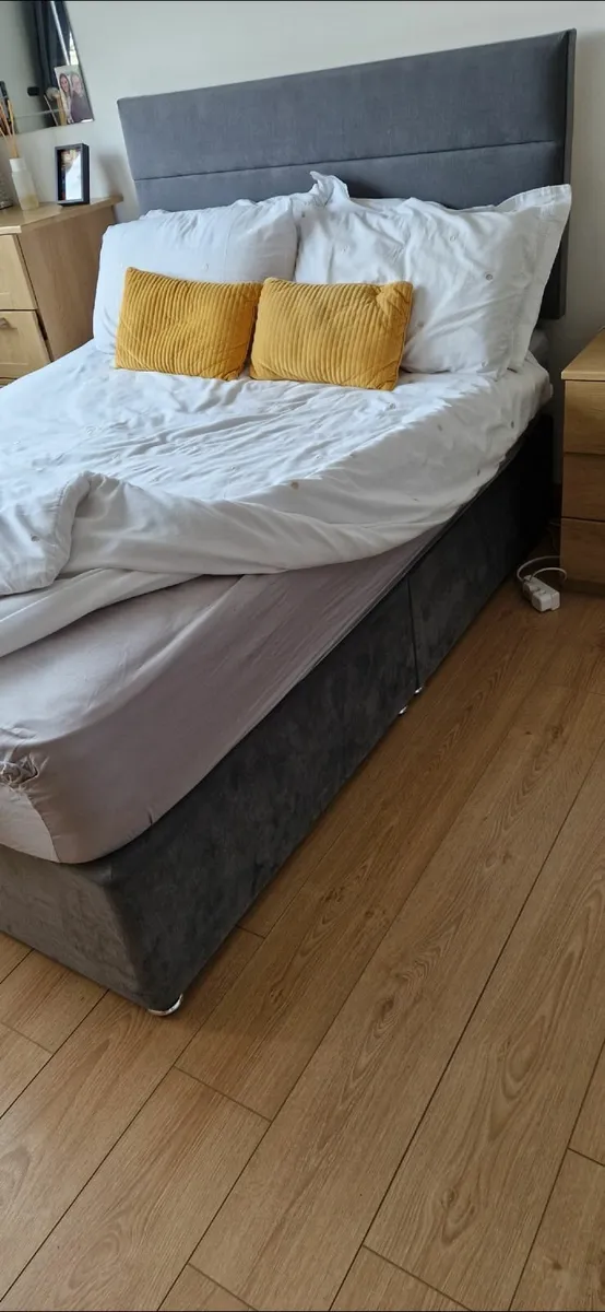 Double Bedbase and headboard - Image 1