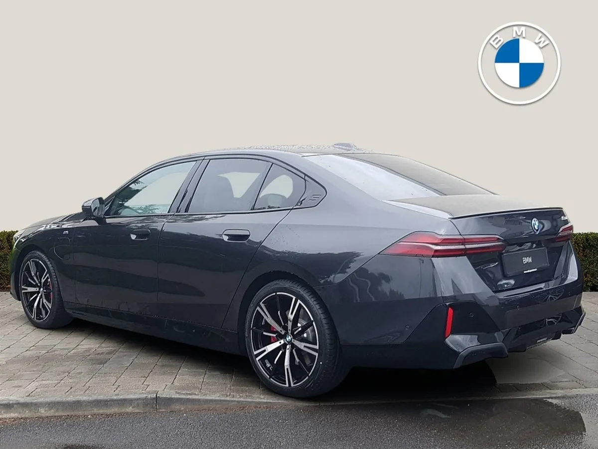 BMW 5 Series 530e M Sport - Image 2