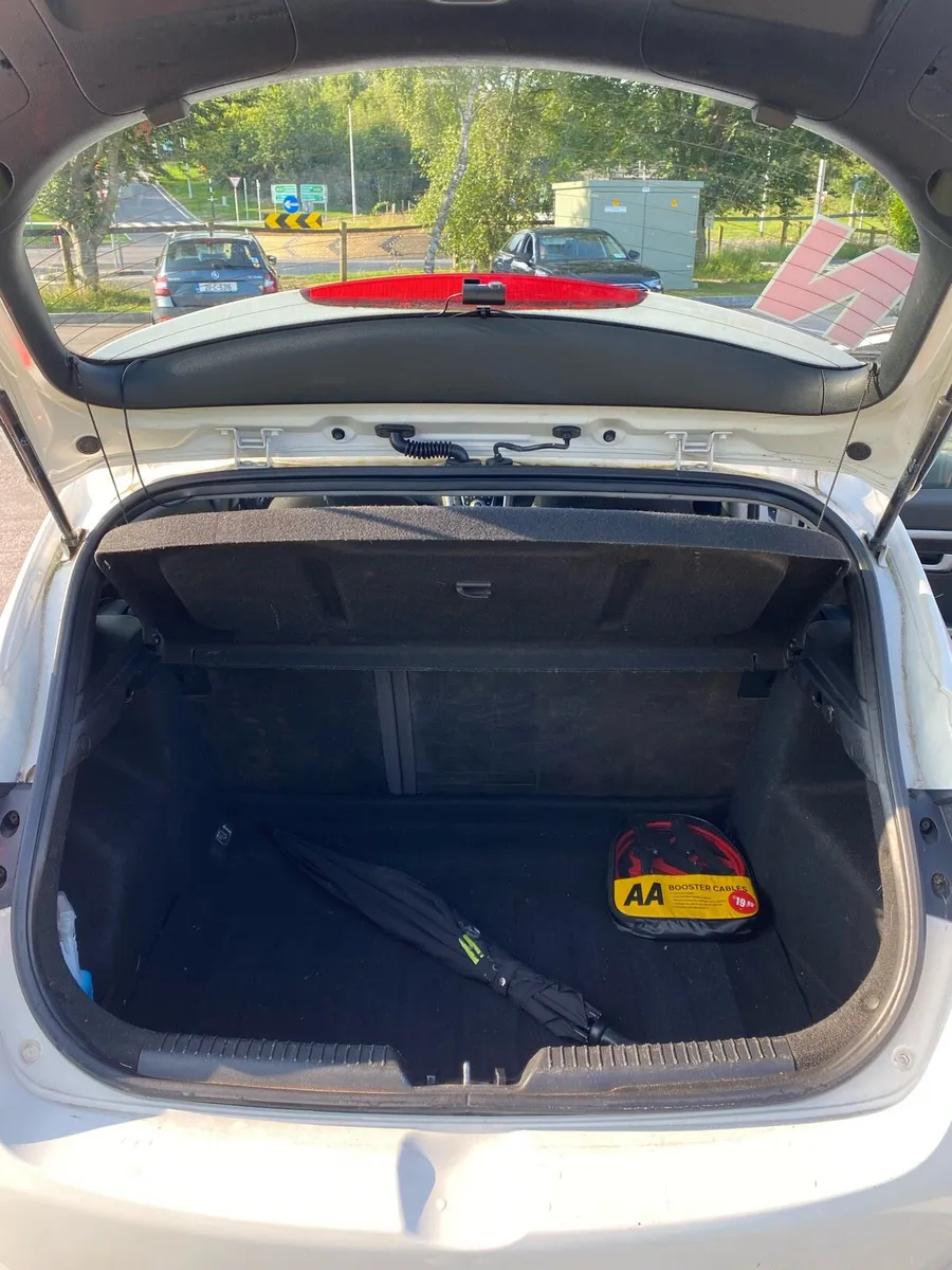 Hyundai i30 - Image 3