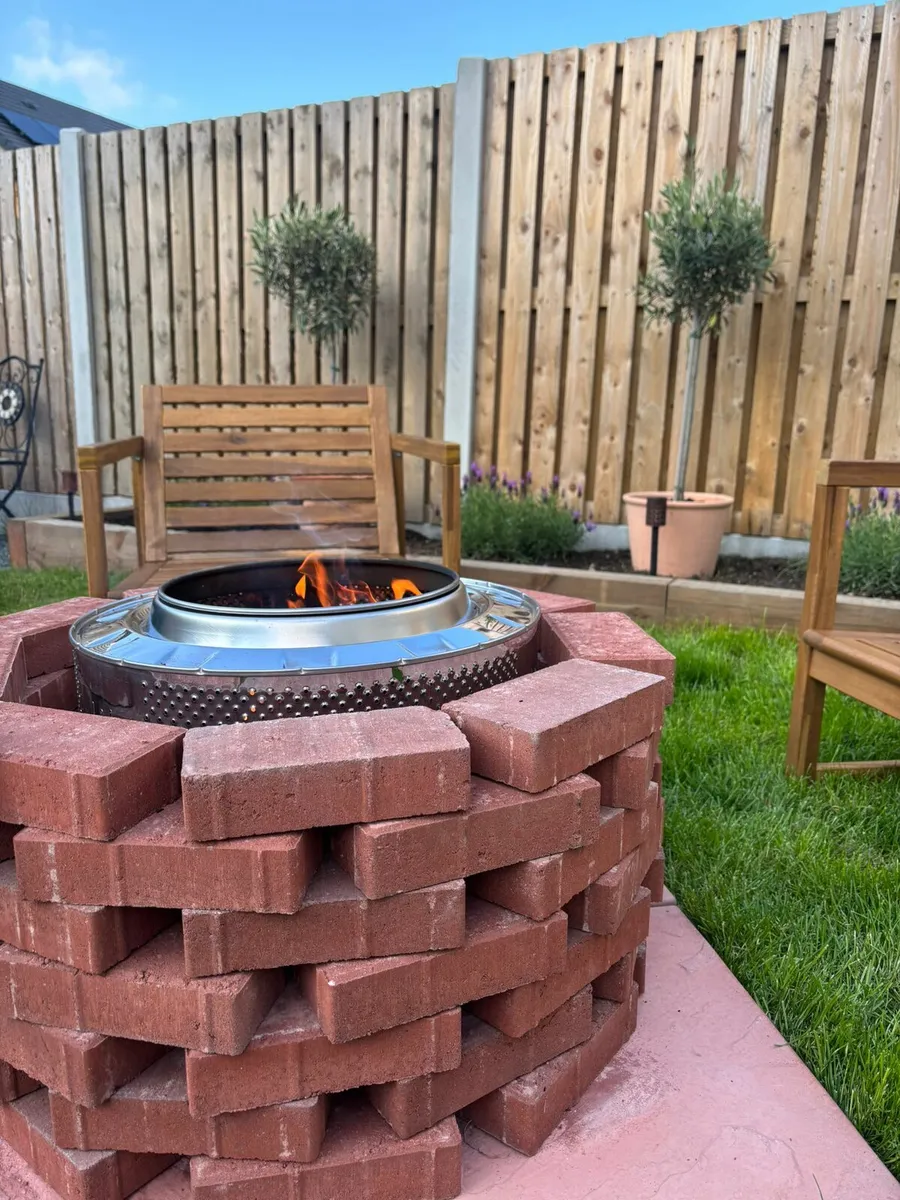 2 x Fire Pits - Image 1