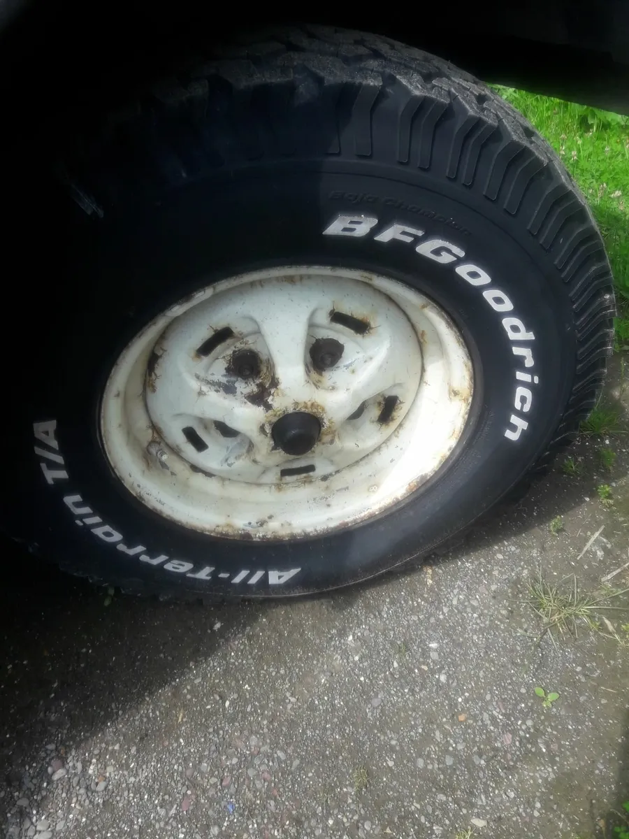 5x goodrich all terain tyres - Image 4