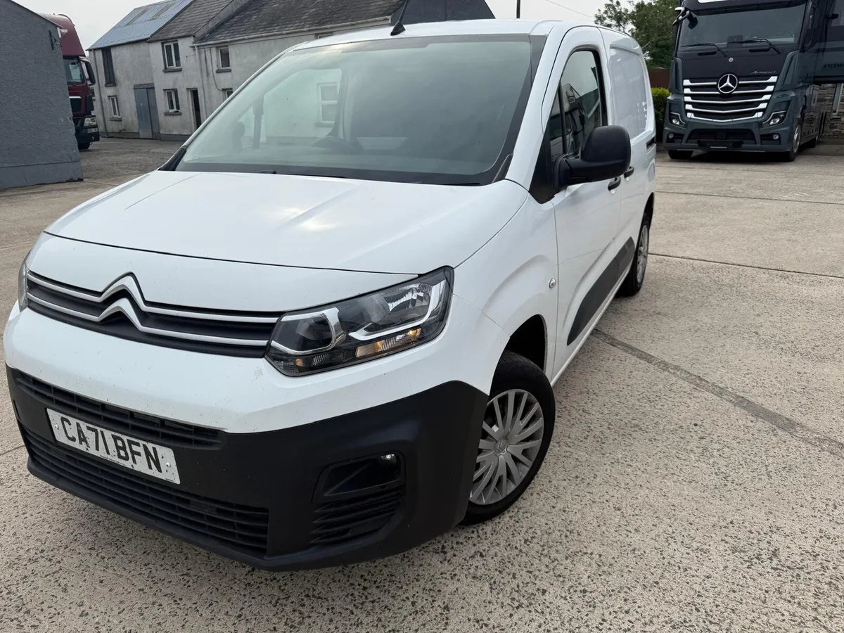Citroen Berlingo 2021 - Image 3