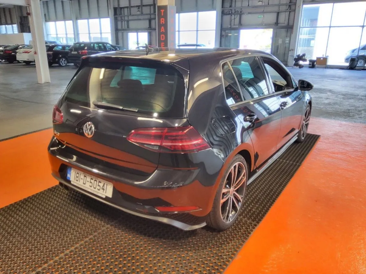 Volkswagen Golf 2.0 TDI 3DR 184HP GTD DSG - Image 3