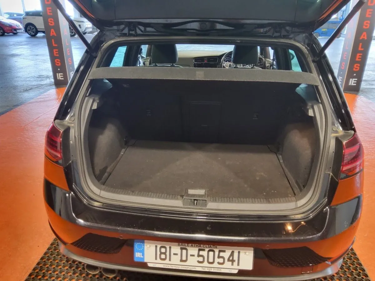 Volkswagen Golf 2.0 TDI 3DR 184HP GTD DSG - Image 4