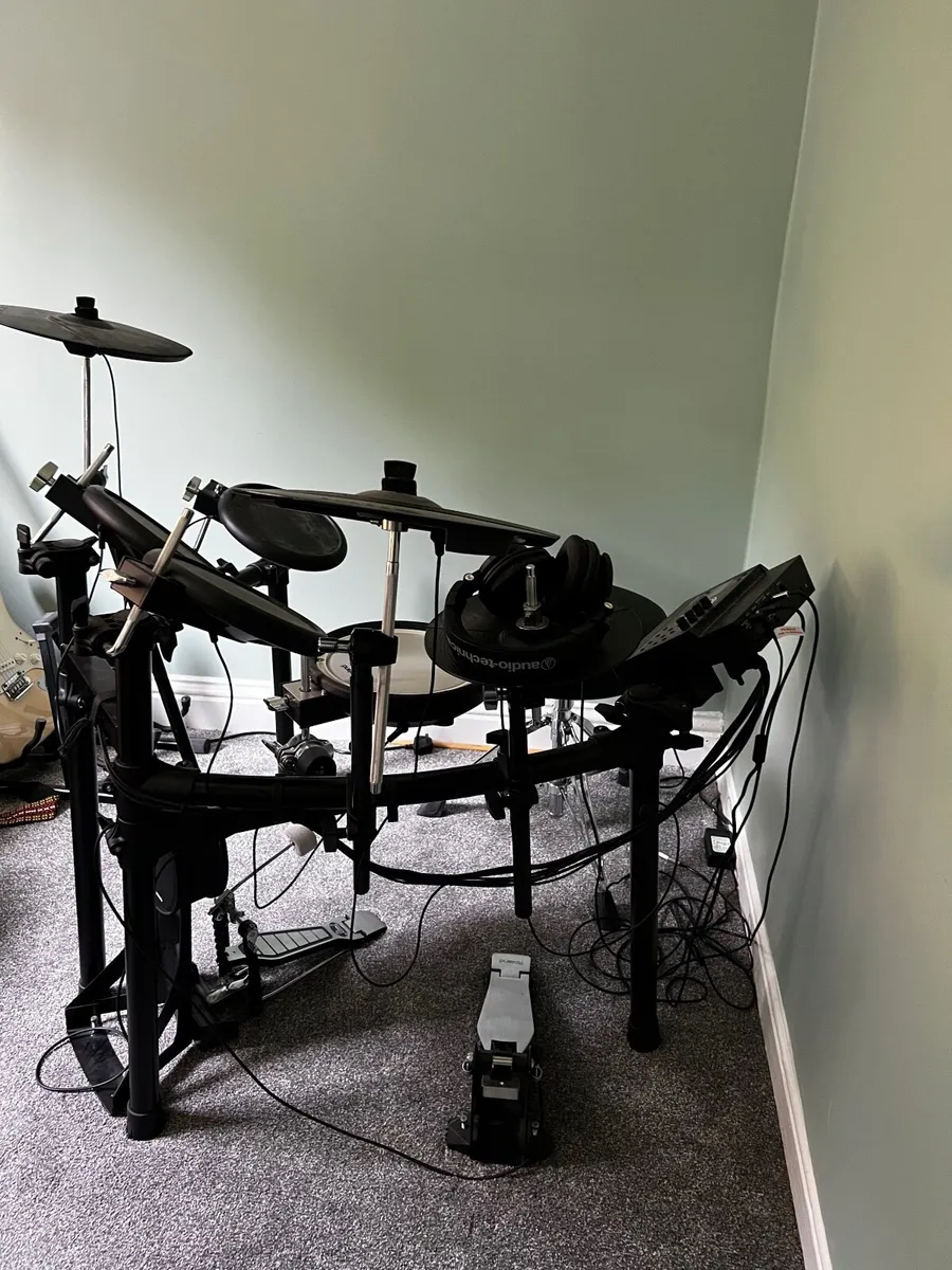 Roland TD-17 KL Electronic drum kit - Image 2