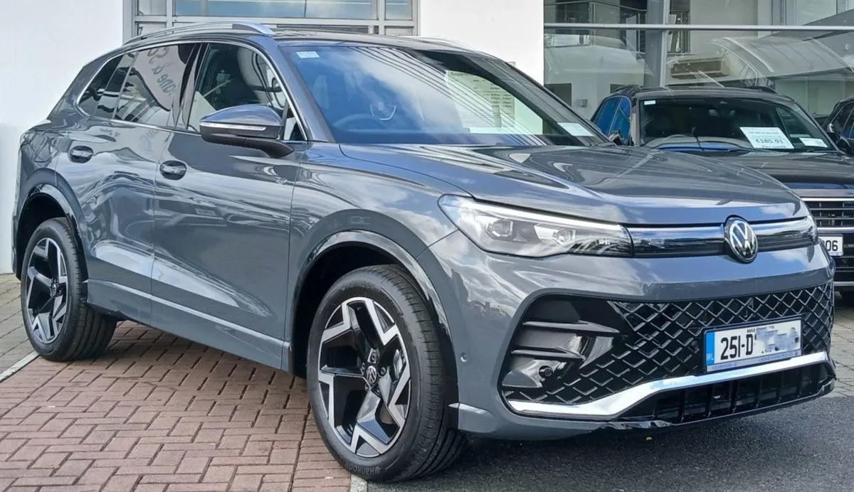 Volkswagen Tiguan R-line 1.5 Phev 204HP  availabl - Image 1