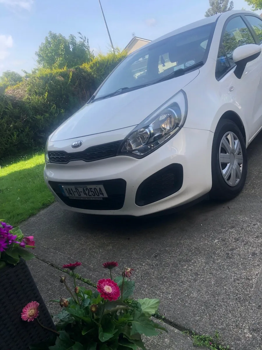 141 Kia Rio - Image 1