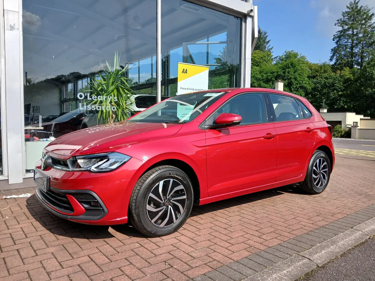 2023 Polo 1.0 TSi Life 95Bhp, 17.5km - Image 2