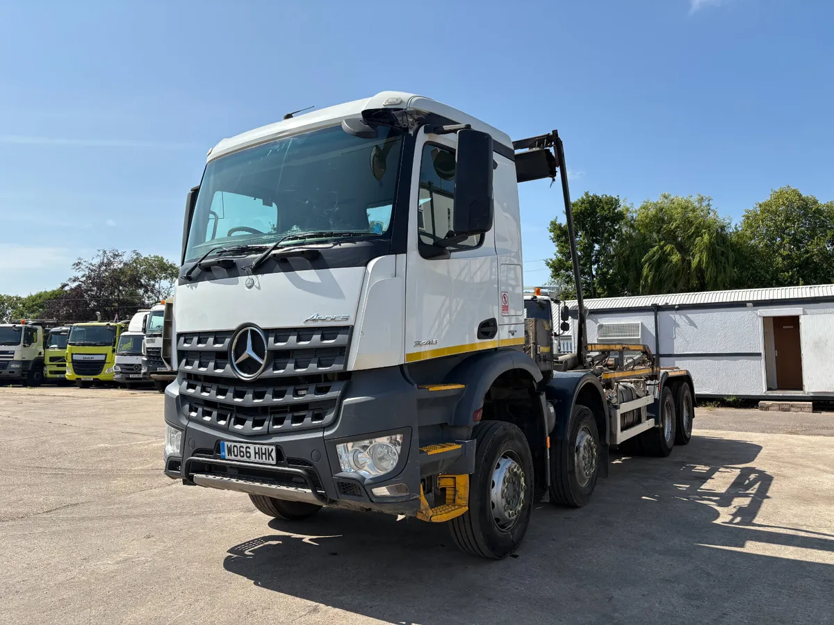MERCEDES BENZ AROCS 3240 HOOK LOADER - Image 4