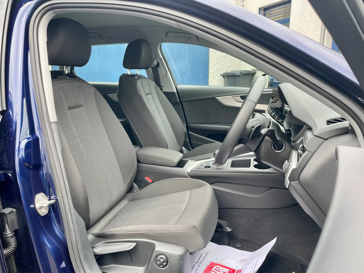 Audi A4 SE AVANT 35 2.0 TDI 163BHP S-Tronic,2024 - Image 4