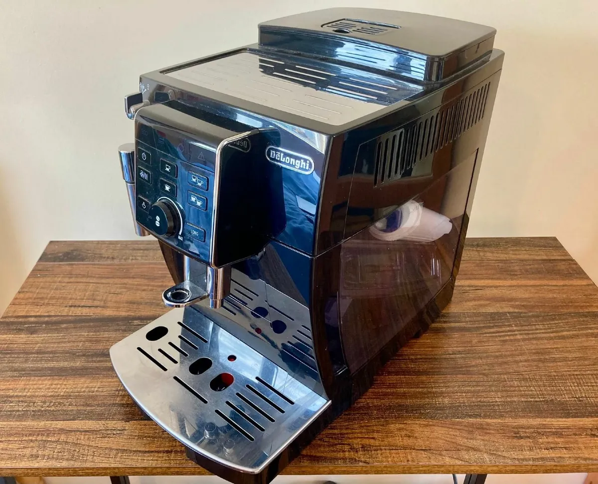 Espresso & Cappuccino Machine - FLASH SALE! - Image 1