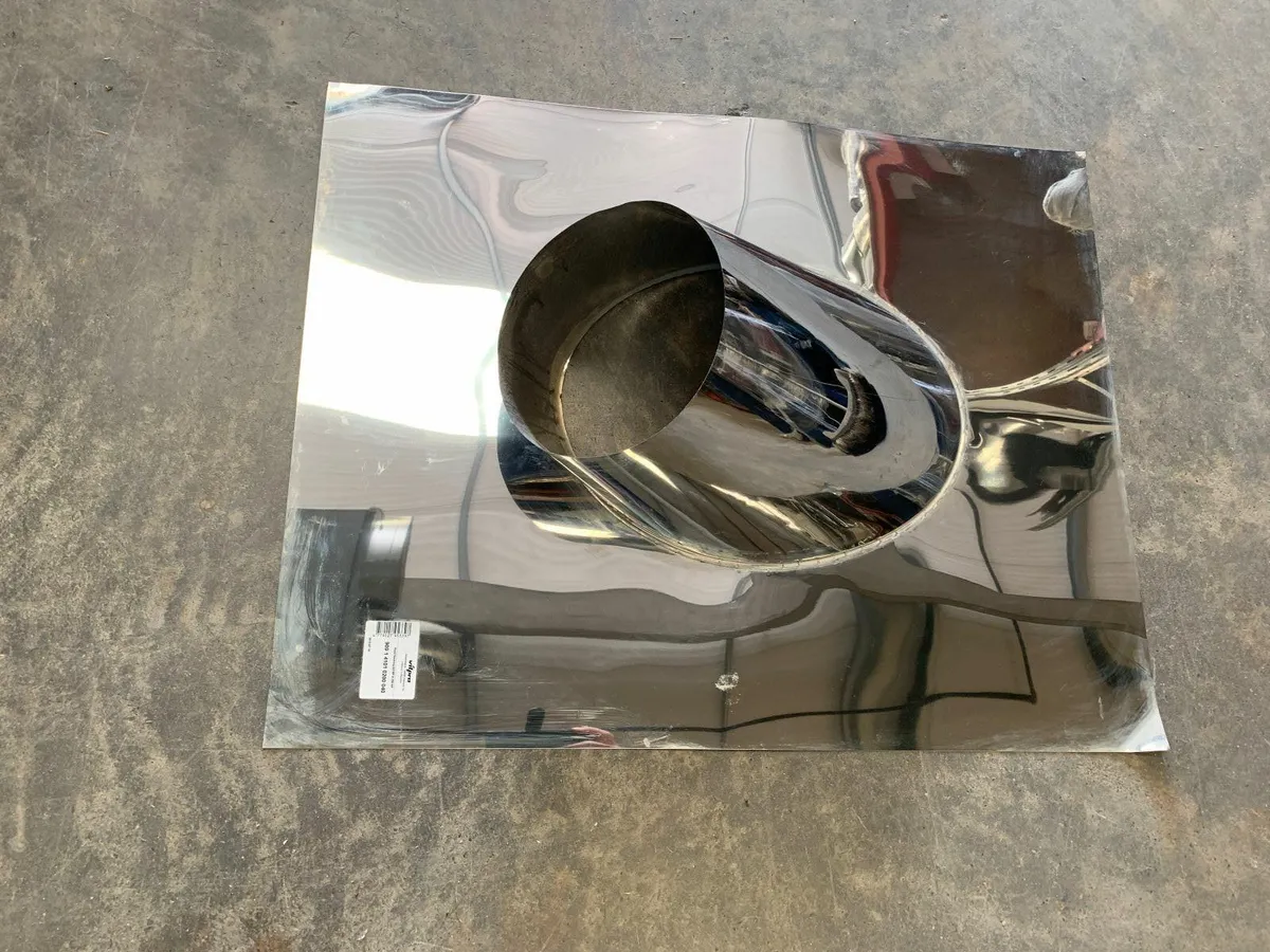 Stainless steel flashings REDUCED TO CLEAR - Image 1