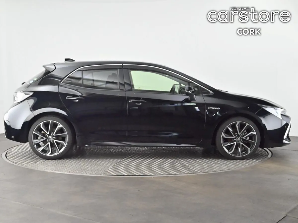 Toyota Corolla 1.8 Hybrid Auto - Image 3
