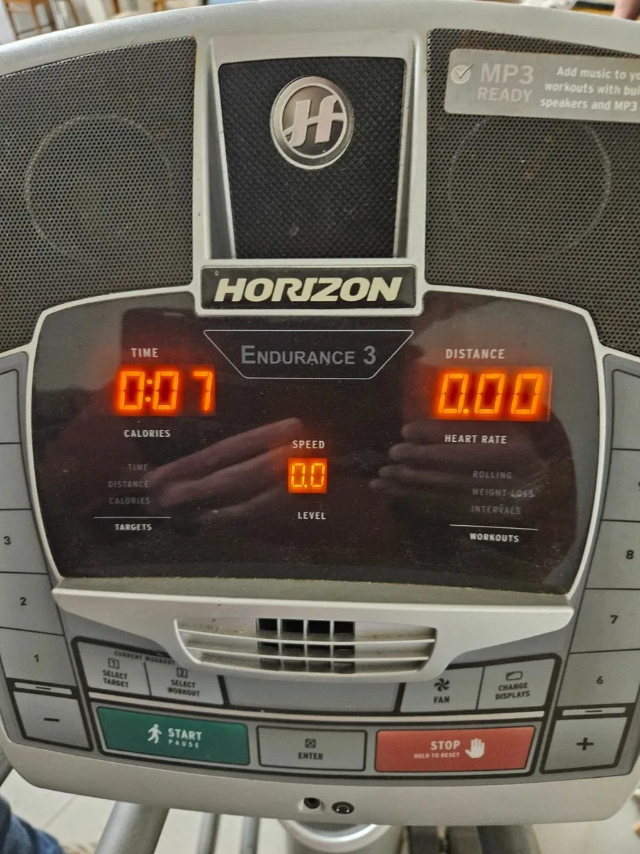 Cross trainer - Image 2