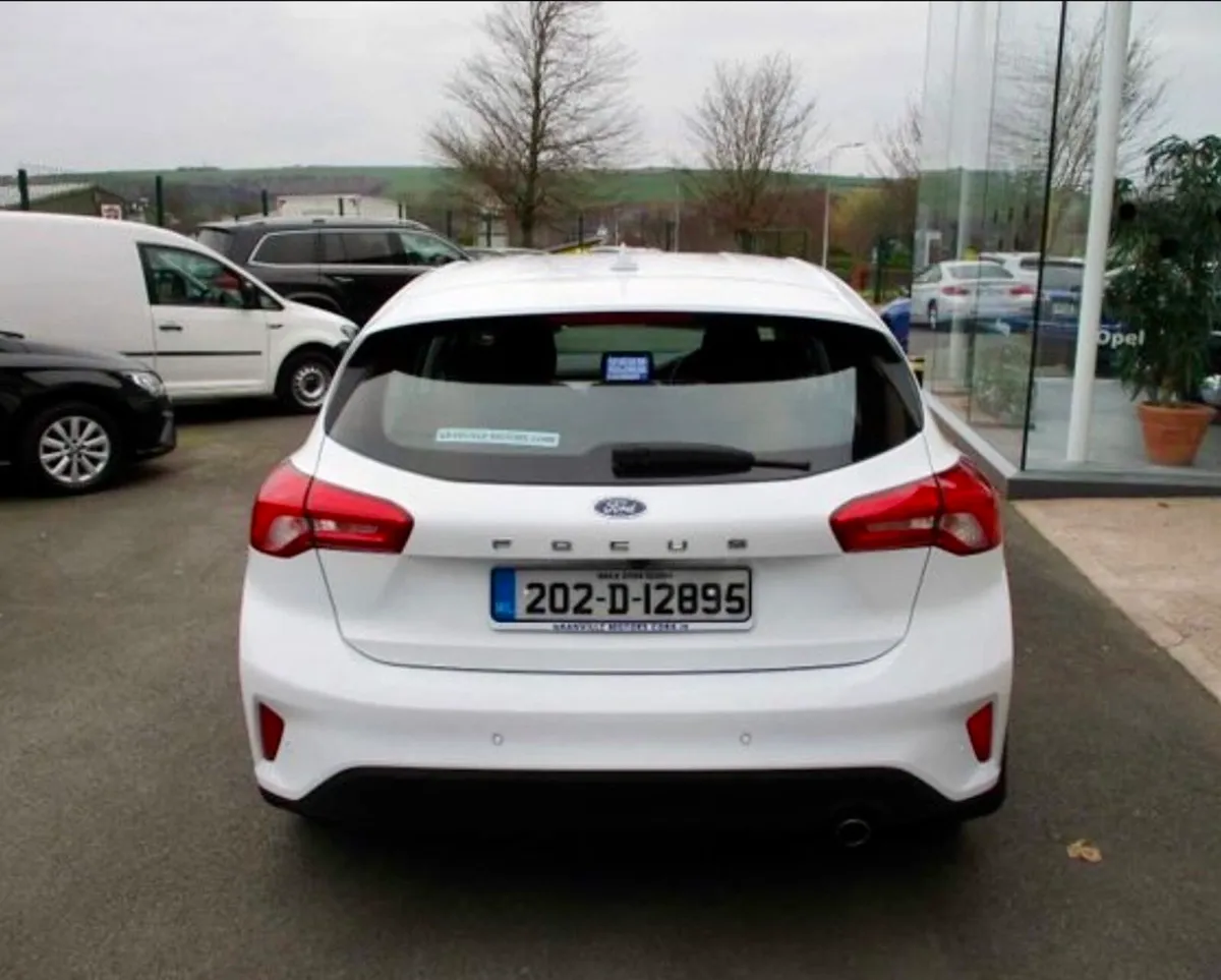 Ford Focus - Image 4