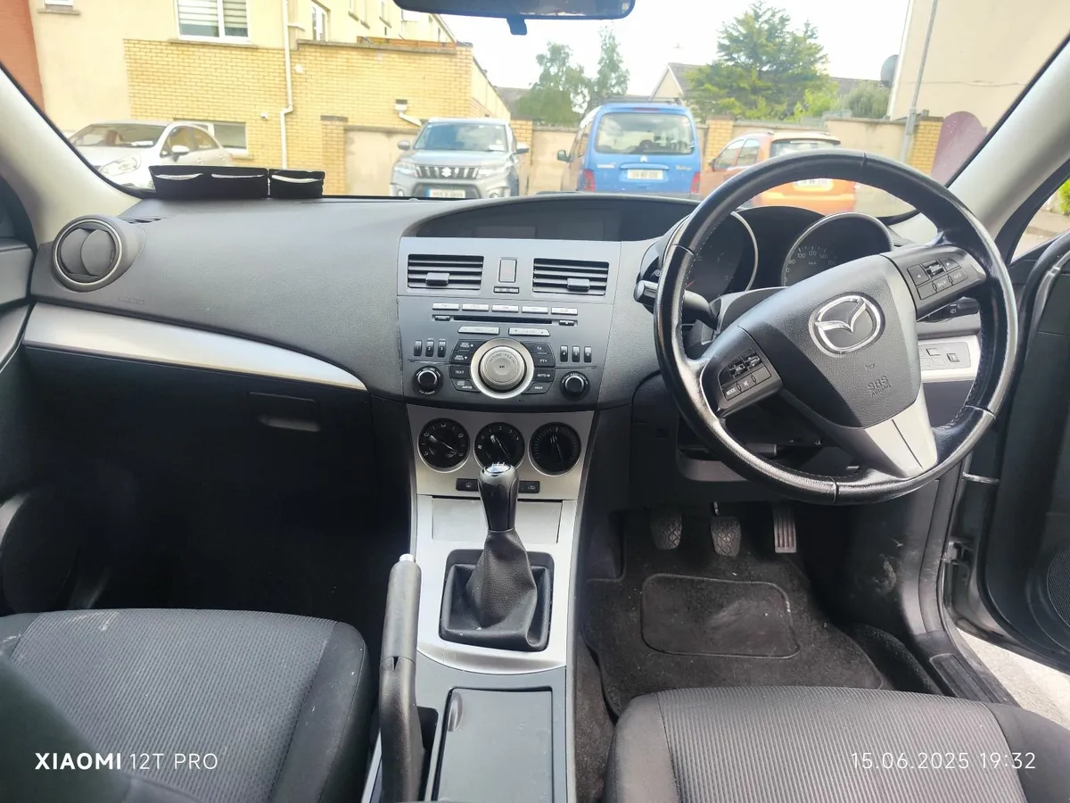 Mazda 3 2010 - Image 4