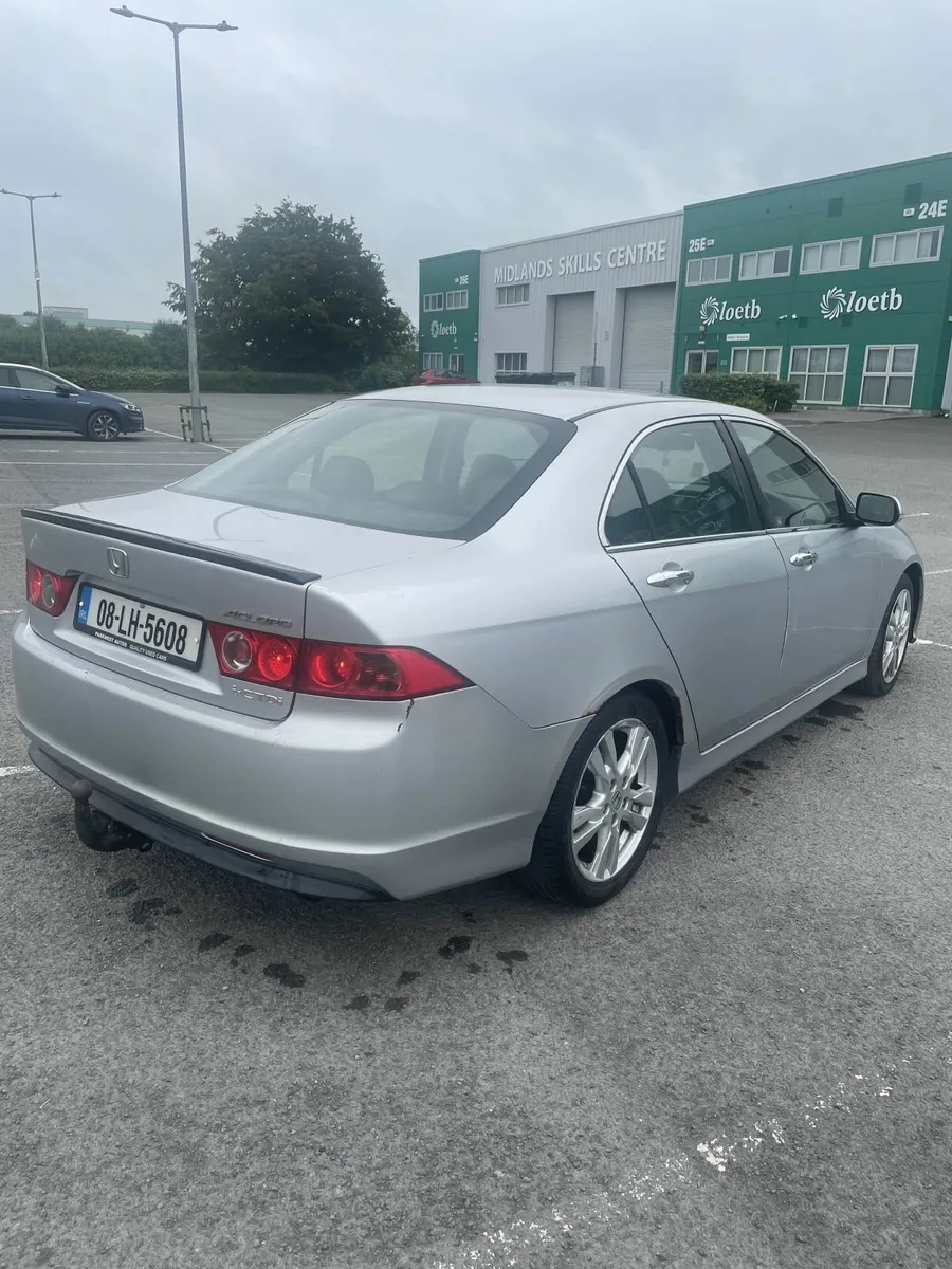 Honda Accord 2008 I-CDTI - Image 4
