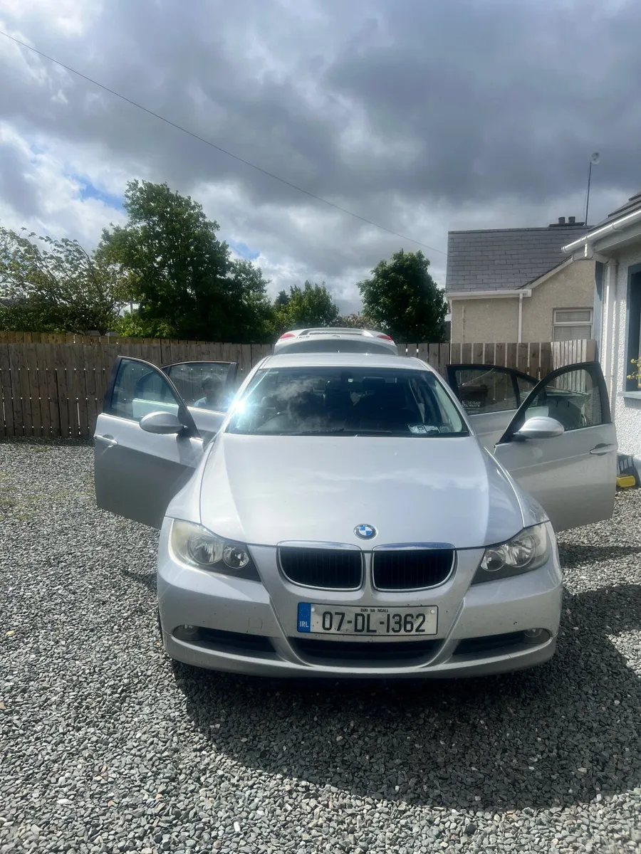 BMW 3-Series 2007 - Image 1