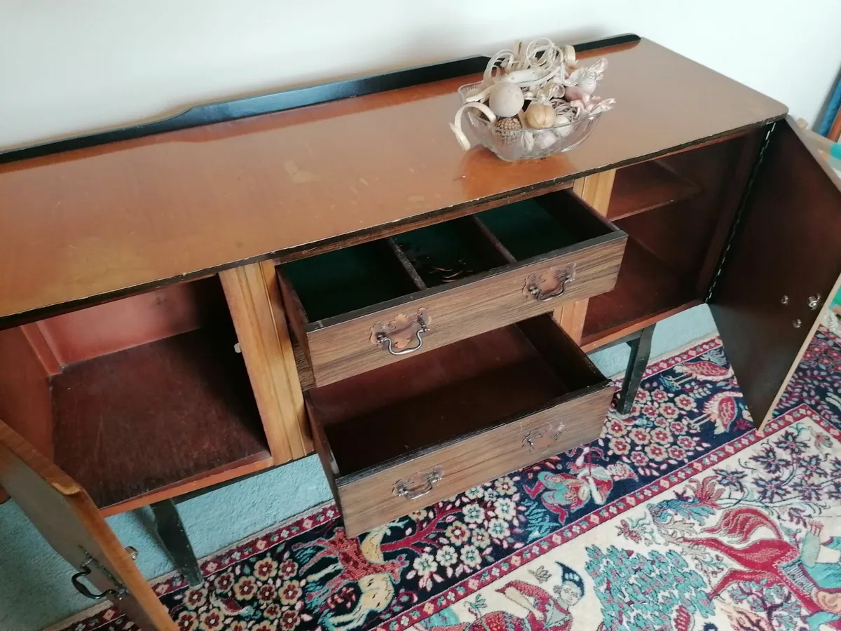 Side Board unit halway - Image 4